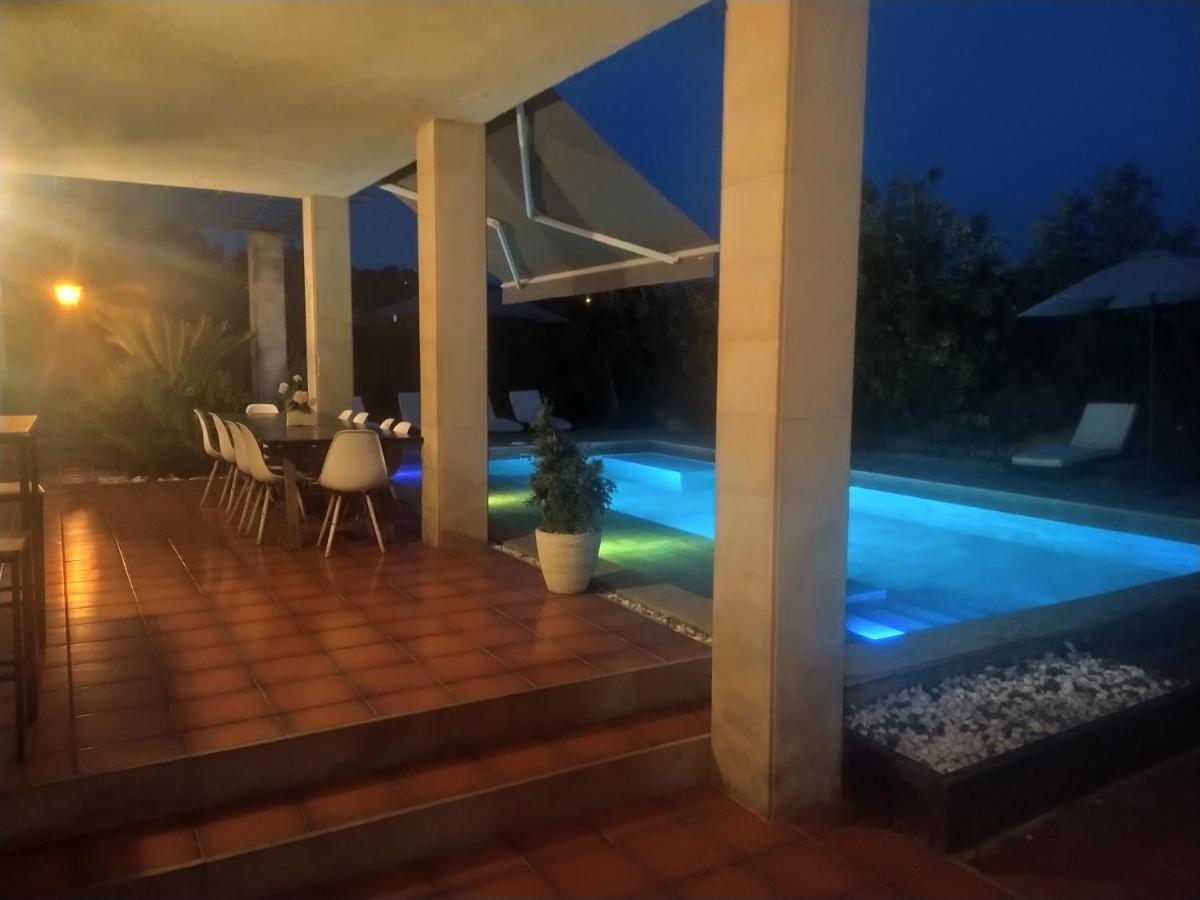 Les Canyes Cottage, Private Villa Resort Piera Екстер'єр фото