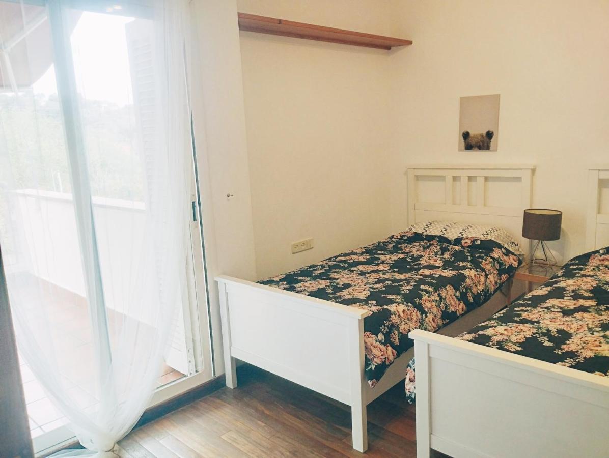 Les Canyes Cottage, Private Villa Resort Piera Екстер'єр фото