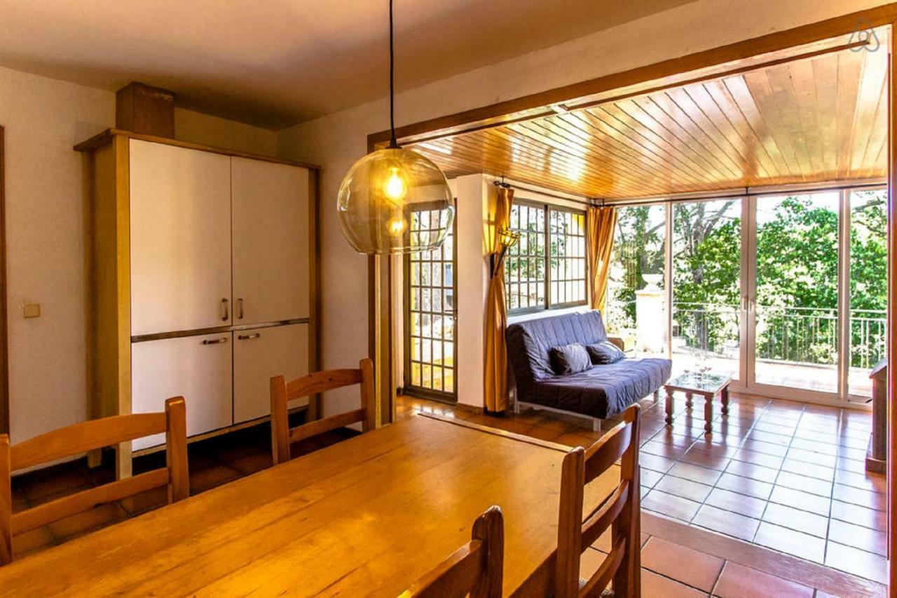 Les Canyes Cottage, Private Villa Resort Piera Екстер'єр фото