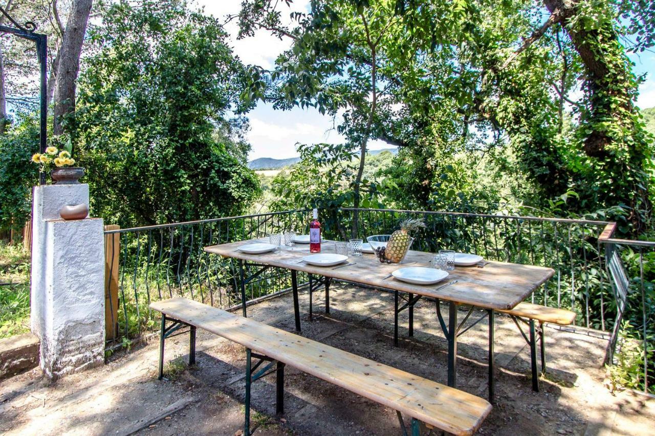 Les Canyes Cottage, Private Villa Resort Piera Екстер'єр фото